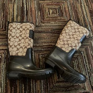 Coach rain boots size 6